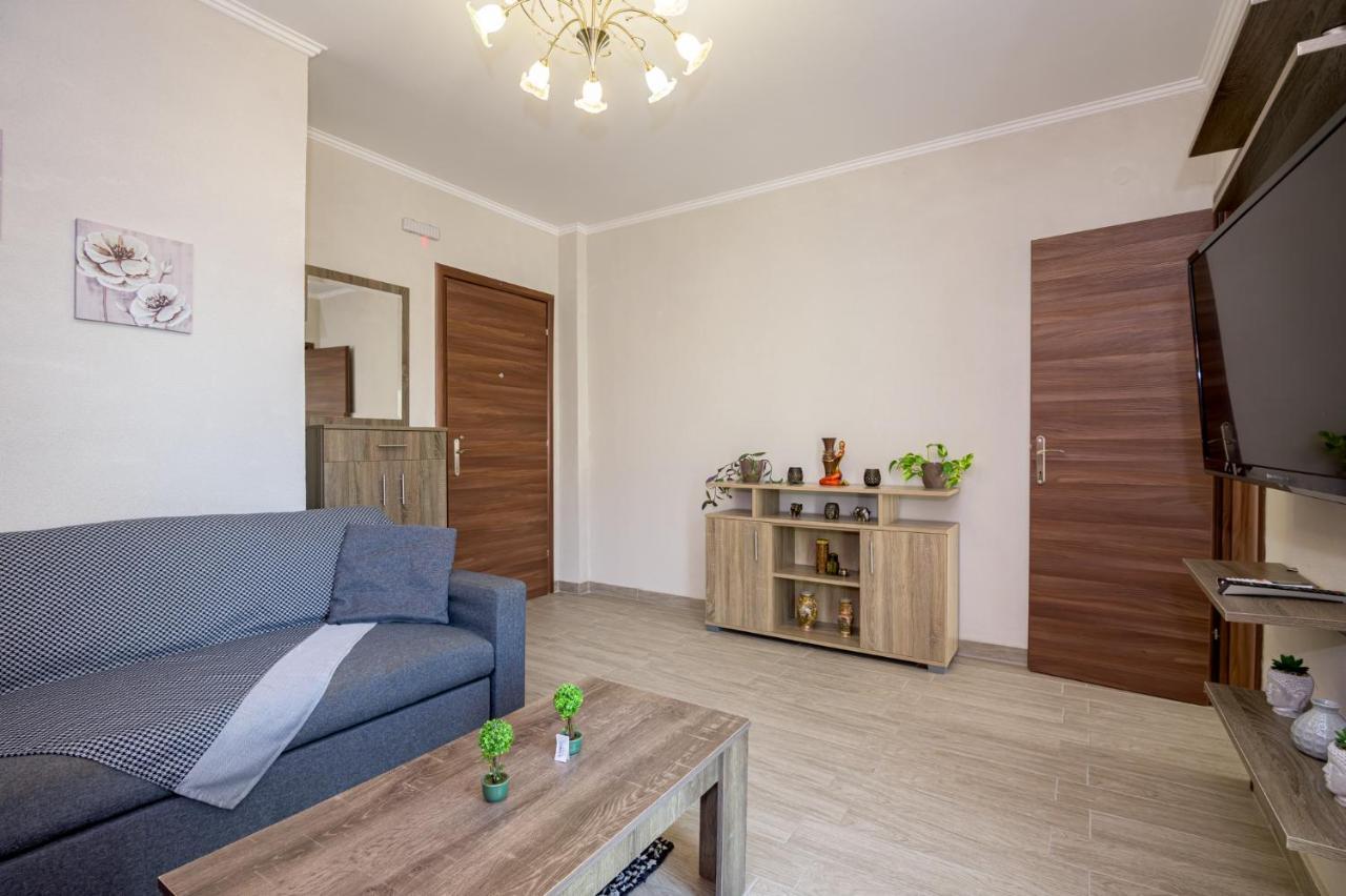 Spartacus Apartment アレクサンドルポリス エクステリア 写真